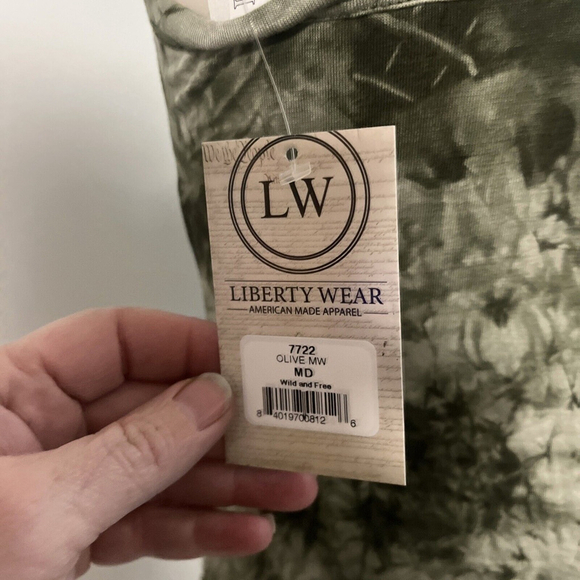 NWT Small women’s Tie Dye Tassel Tank By Liberty Wear - Picture 9 of 10